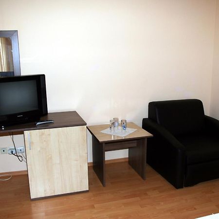 Interrum Hotel Razgrad Værelse billede
