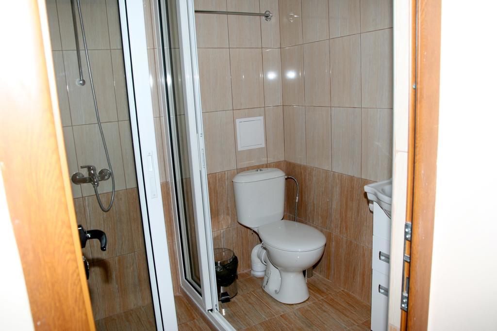 Interrum Hotel Razgrad Værelse billede