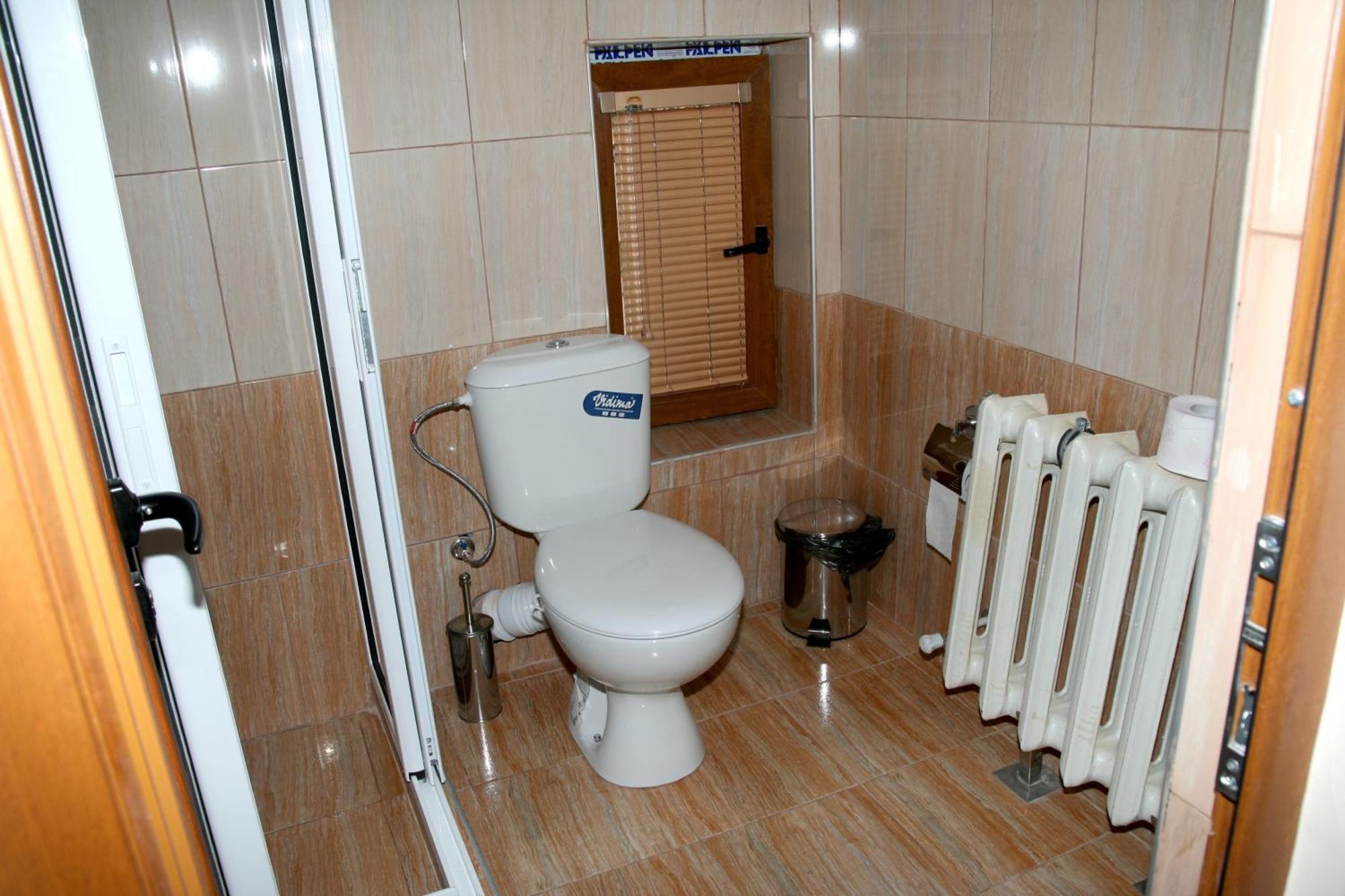 Interrum Hotel Razgrad Værelse billede
