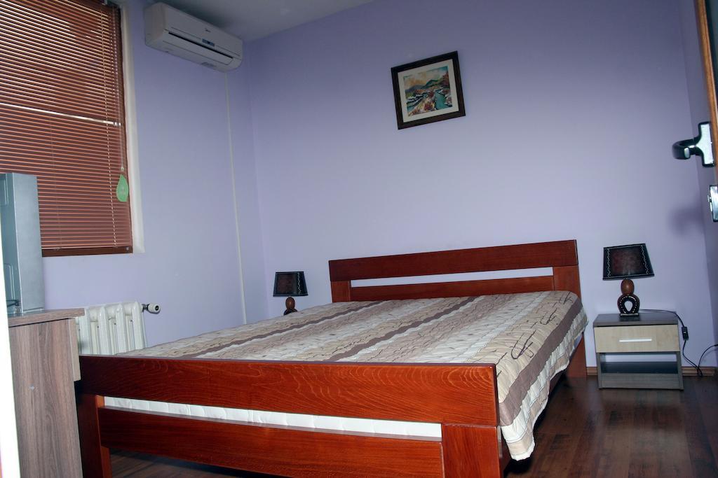 Interrum Hotel Razgrad Eksteriør billede
